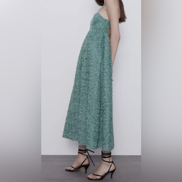 Zara 3D Floral Chiffon Dress Size Small - Picture 3 of 7